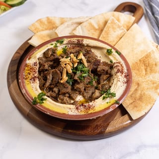 Hummus With Lamb And Beef